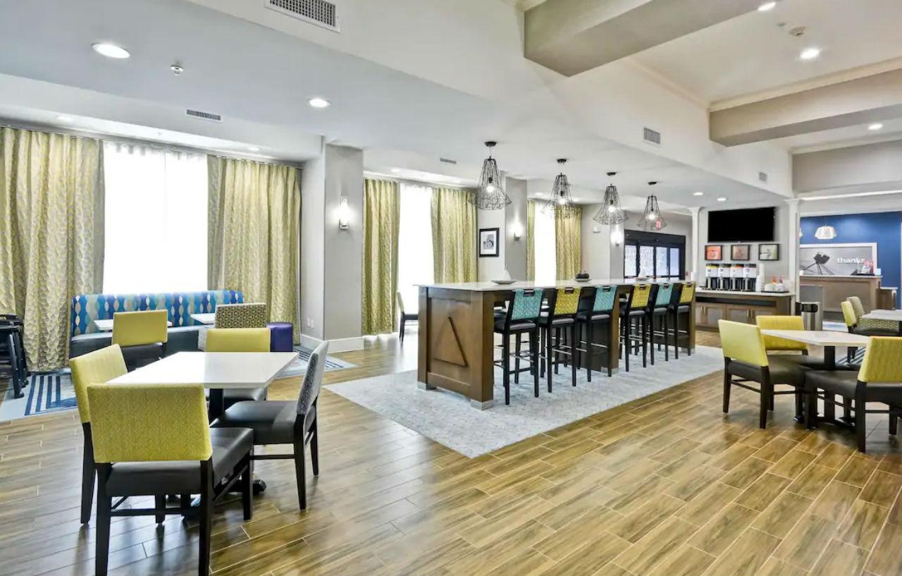Hampton Inn Kyle Exteriör bild